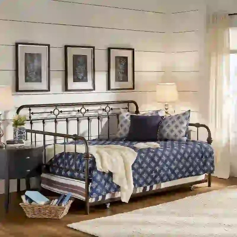 Letto da giorno matrimoniale in metallo color bronzo scuro, stile a pioli, per 1–2 persone