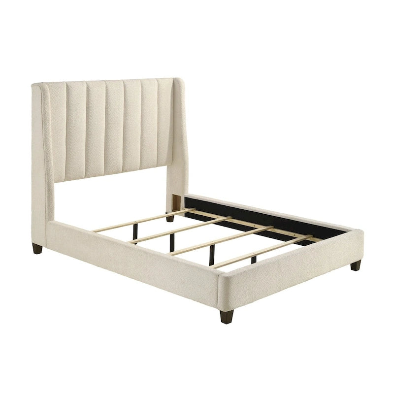Bett in Queen Size, cremefarben, mit Flügelrücken und kanalgestepptem Bezug, Schlafplatz für 1 Person